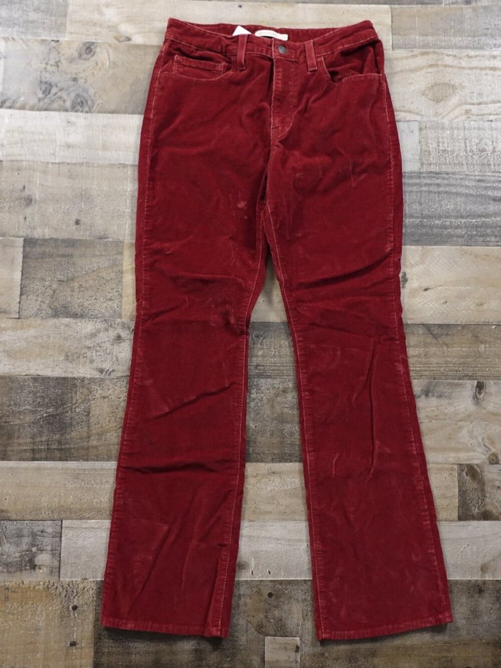 Levi’s 725 High Rise Bootcut Corduroy Pants Women’s 31 Red Stretch